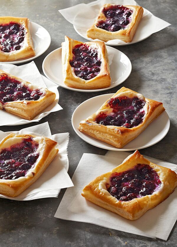 Cheese Pastry (Bluberry/Biscoff/Nuttela)