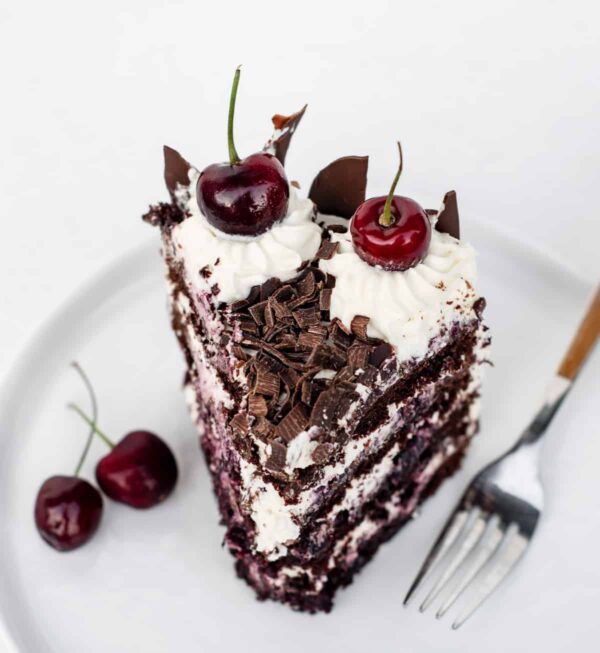 Pastry (Chocolate/Red Valvet/Pinapple/Black Forest)