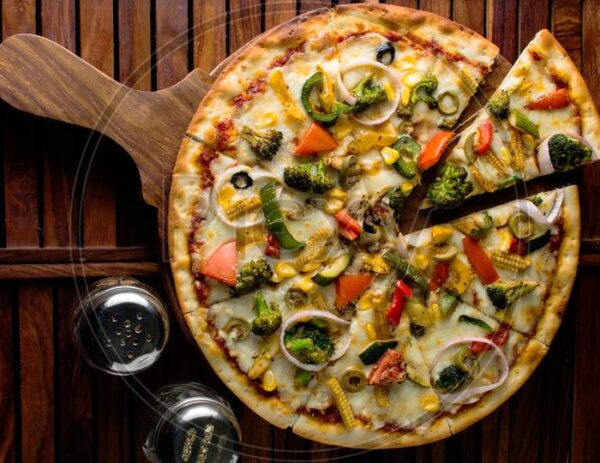 Light Veggie pizza (R)